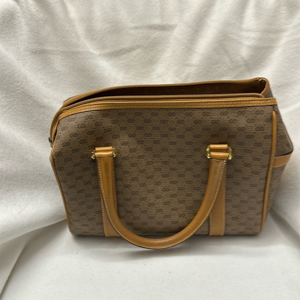 Gucci Boston small bag with code